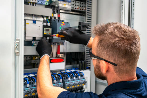 Best Emergency Electrician Near Me  in Mustang Ridge, TX