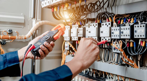 Best Affordable Emergency Electrician  in Mustang Ridge, TX