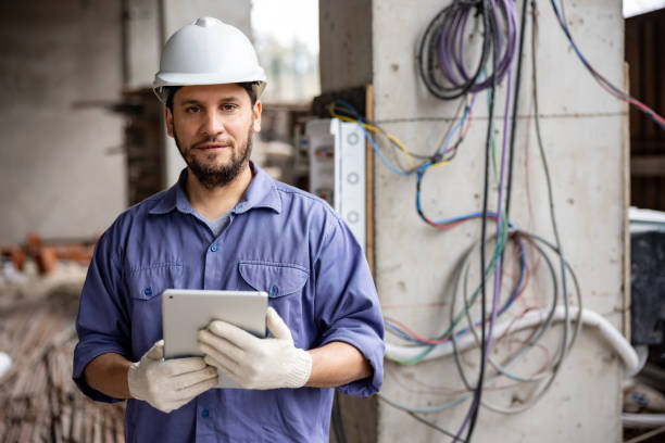 Best Affordable Emergency Electrician  in Mustang Ridge, TX